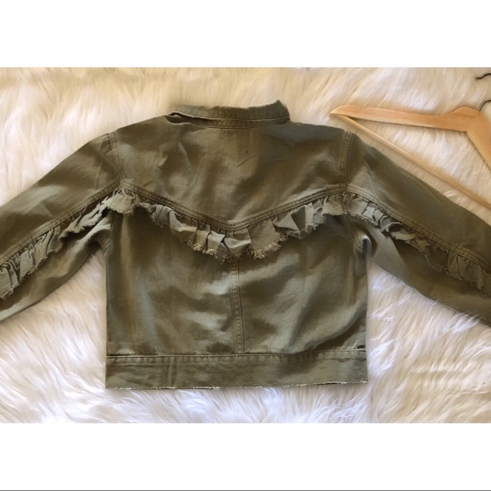 LAST 2 (M) Jade Ruffle Denim Jacket - Picture 5 of 8